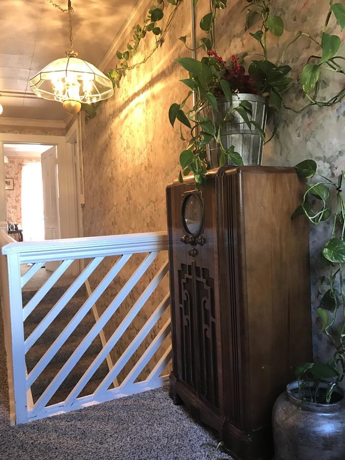 לינה וארוחת בוקר Silver Plume Historic Windsor מראה חיצוני תמונה